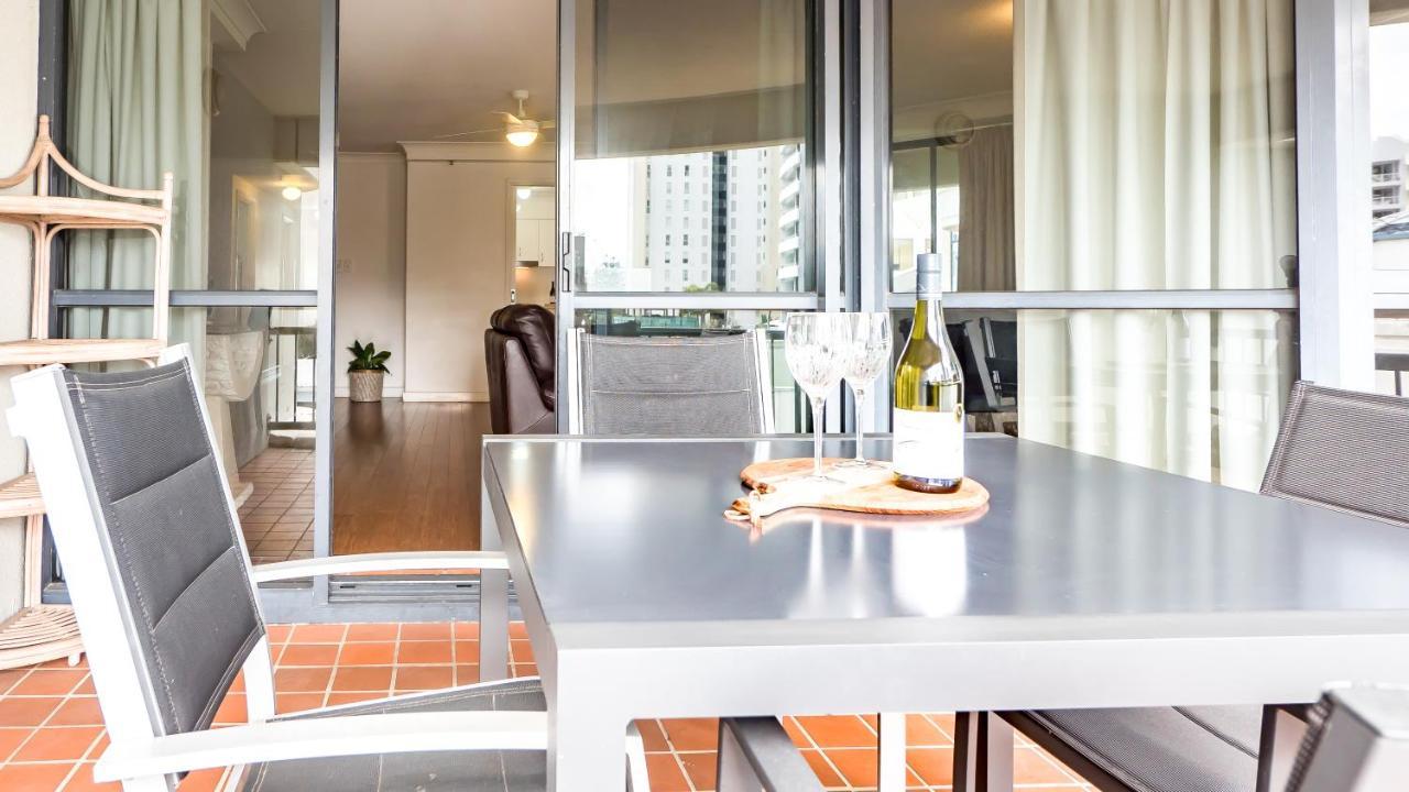 Victoria Square Apartments Gold Coast Kültér fotó