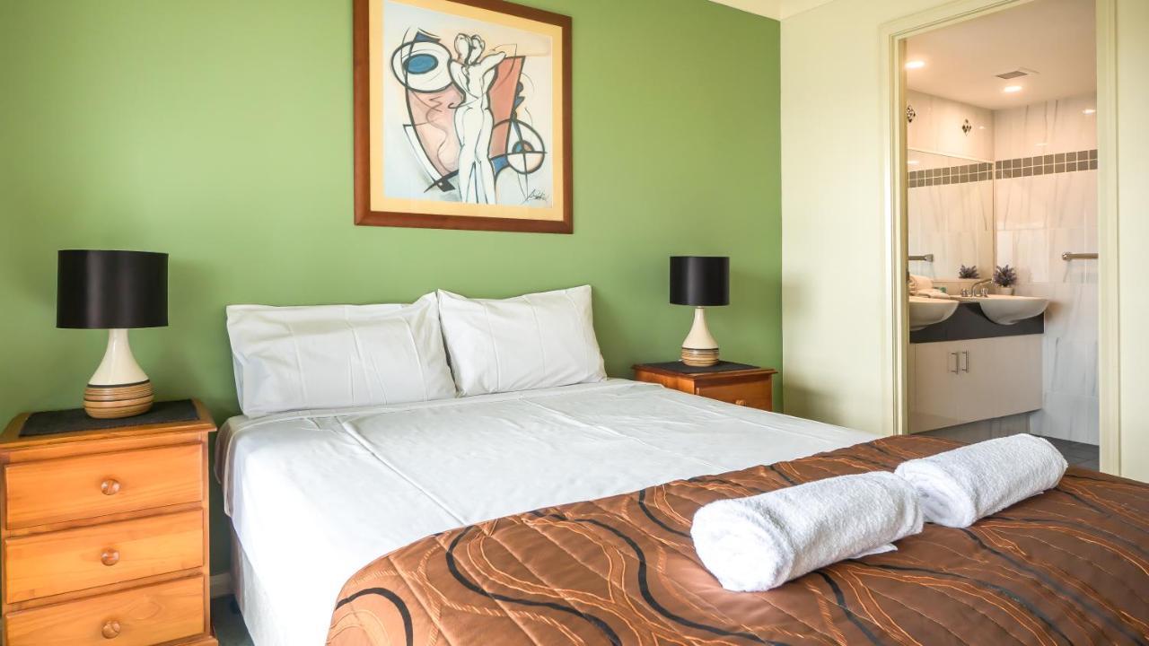 Victoria Square Apartments Gold Coast Kültér fotó